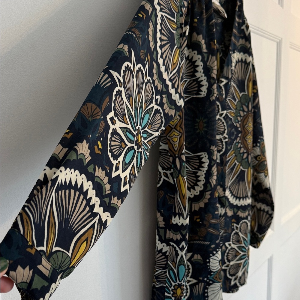 H&M Patterned Blouse